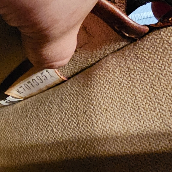 Dooney and Bourke Monogrammed Tan Canvas and Leather Mini Crossbody EUC - Picture 8 of 13